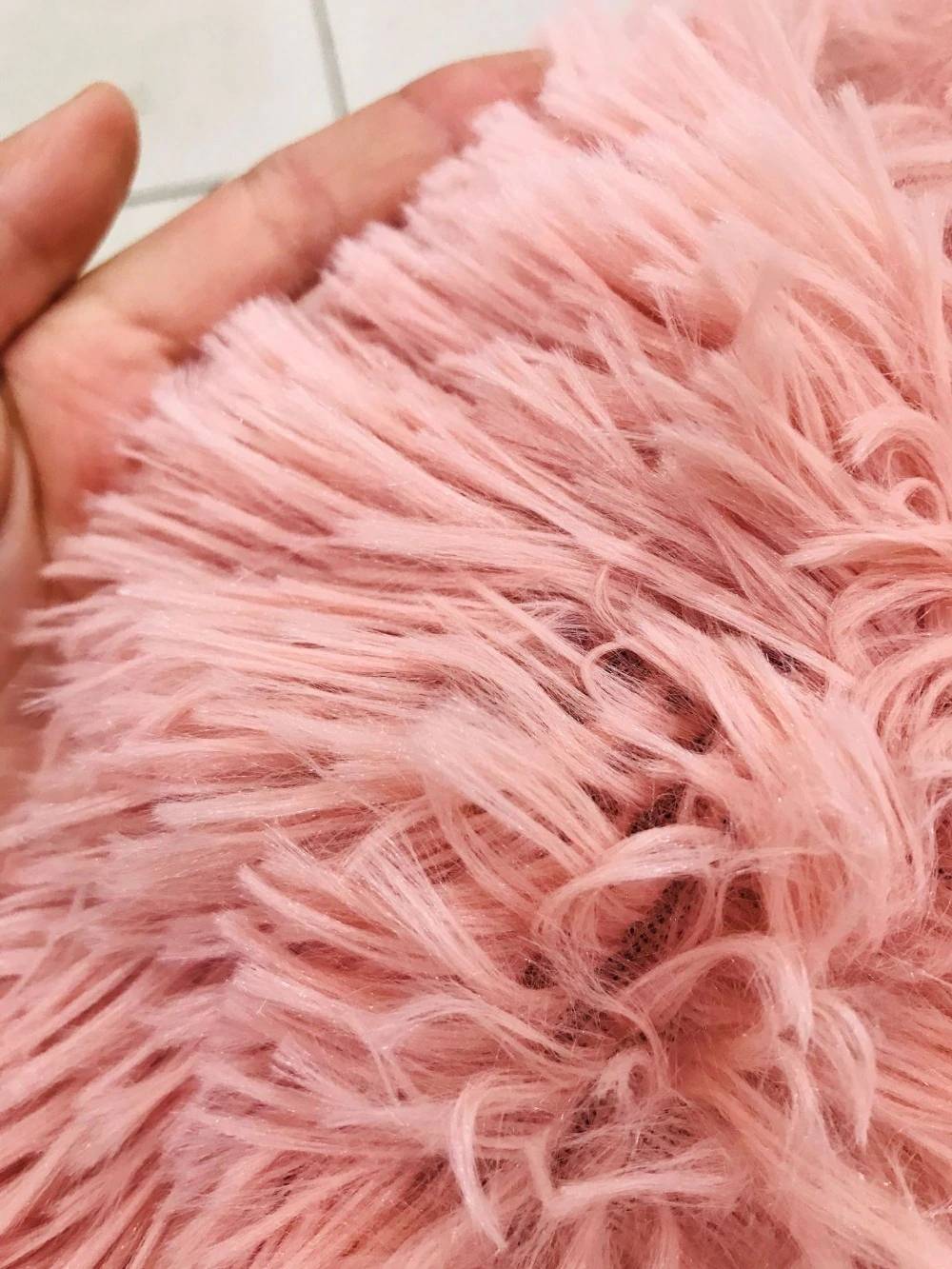 Pet’s Round Shaped Fluffy Bed Accessories Pet Products cb5feb1b7314637725a2e7: Beige|Beige yellow|Blue|Dark coffee|Gray|Light coffee|Light Grey|Pink|Purple|Red|Rose|White